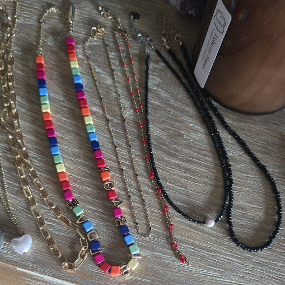 Colorful Beaded Necklace Set - Picture 3 of 3